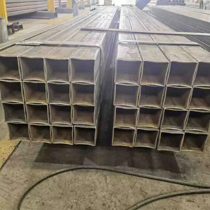 आयताकृती ट्यूब